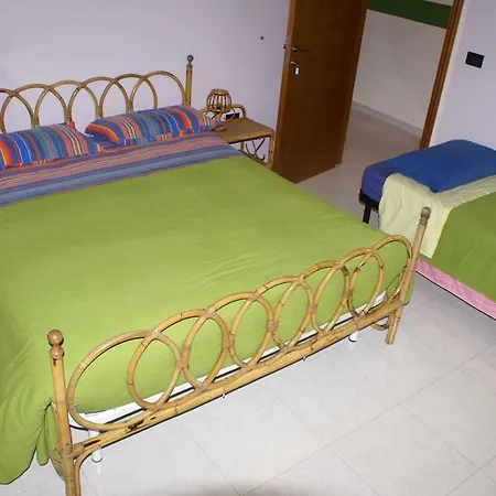 People Bed & Breakfast Castorano (Ascoli Piceno)